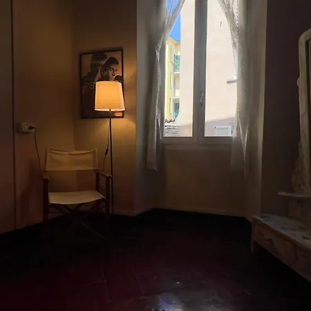 Papavero Piazza Delfino * ベルガモ